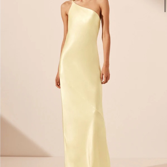 Shona Joy Dresses & Skirts - Shona Joy Light Yellow Satin Dress